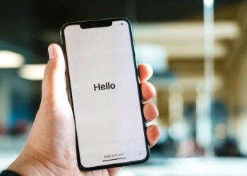 Here’s Why Apple Discontinued iPhone XS a Year After Release