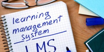 How to train teachers to use an LMS