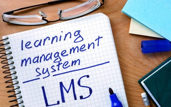 How to train teachers to use an LMS