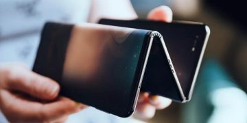 TCL Foldable smartphone